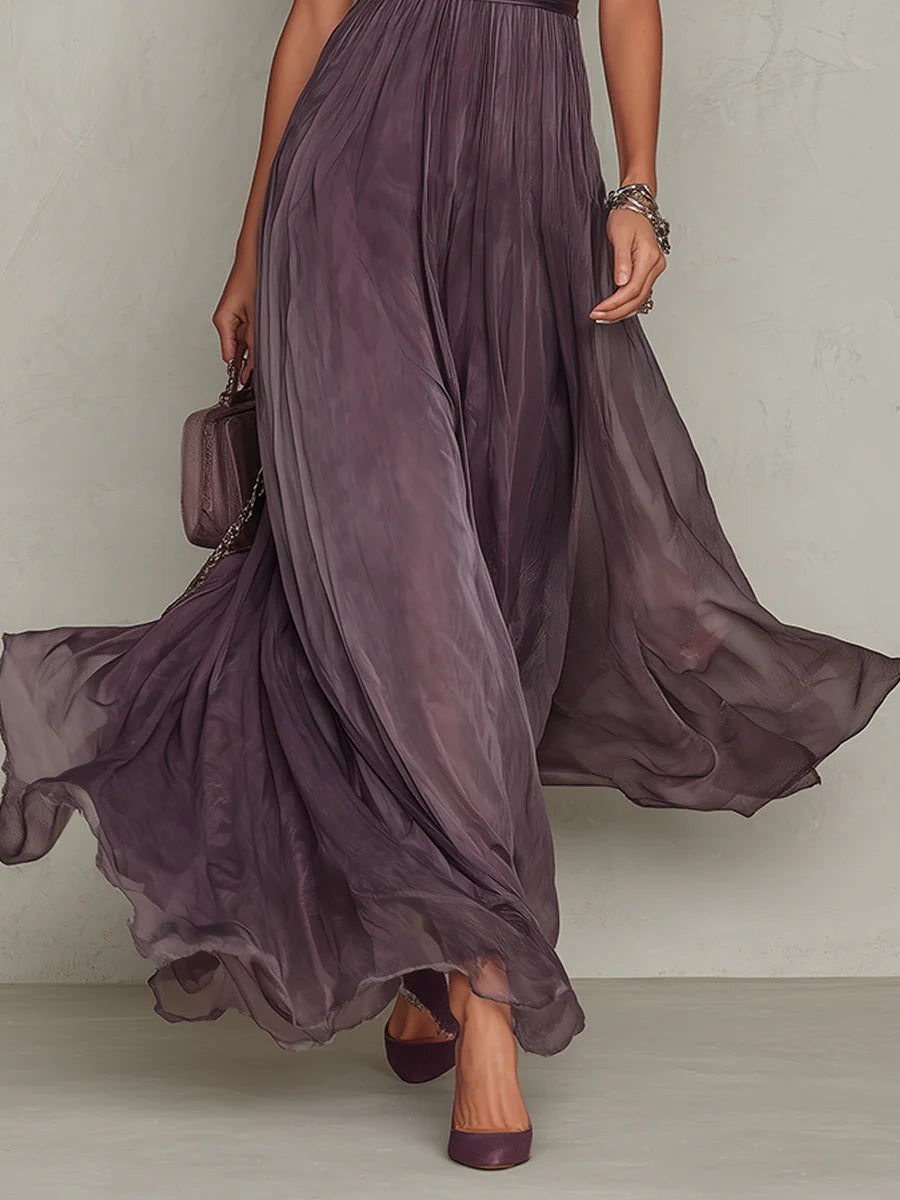 April | Abito Maxi Viola con Cut-Out e Bordo in Pizzo