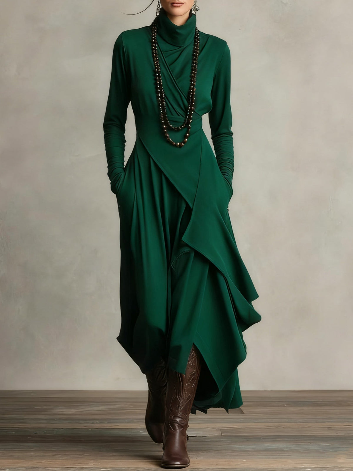 Victoria | Abito Vintage Asimmetrico con Collo Alto