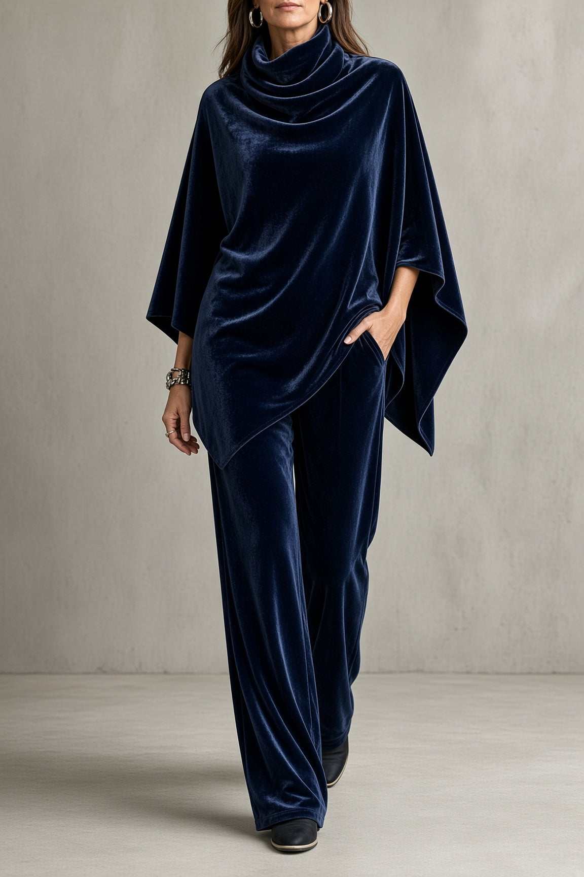 Ilenia | Completo in Velluto con Top a Poncho e Pantaloni Ampi