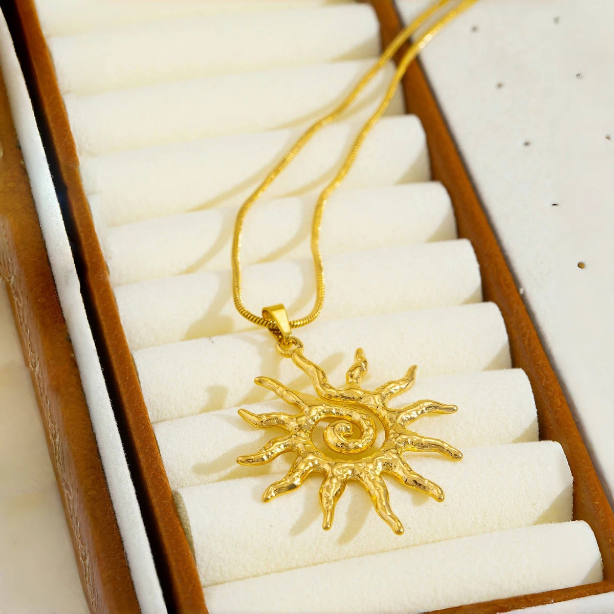 Collana Sole a spirale