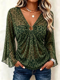 Federica | Top Leopardato con Scollo a V e Anello