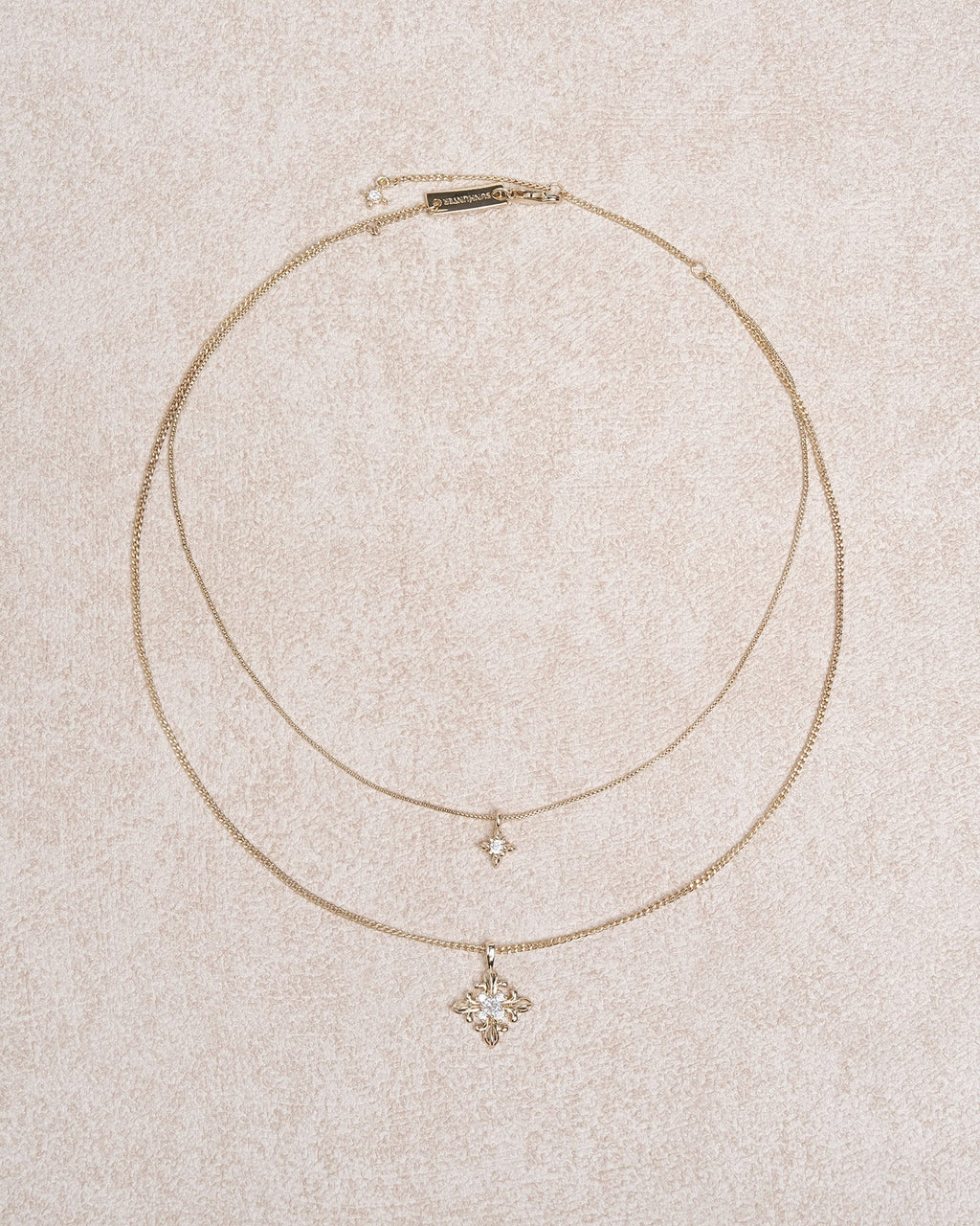 Collana dorata a doppio strato Iris
