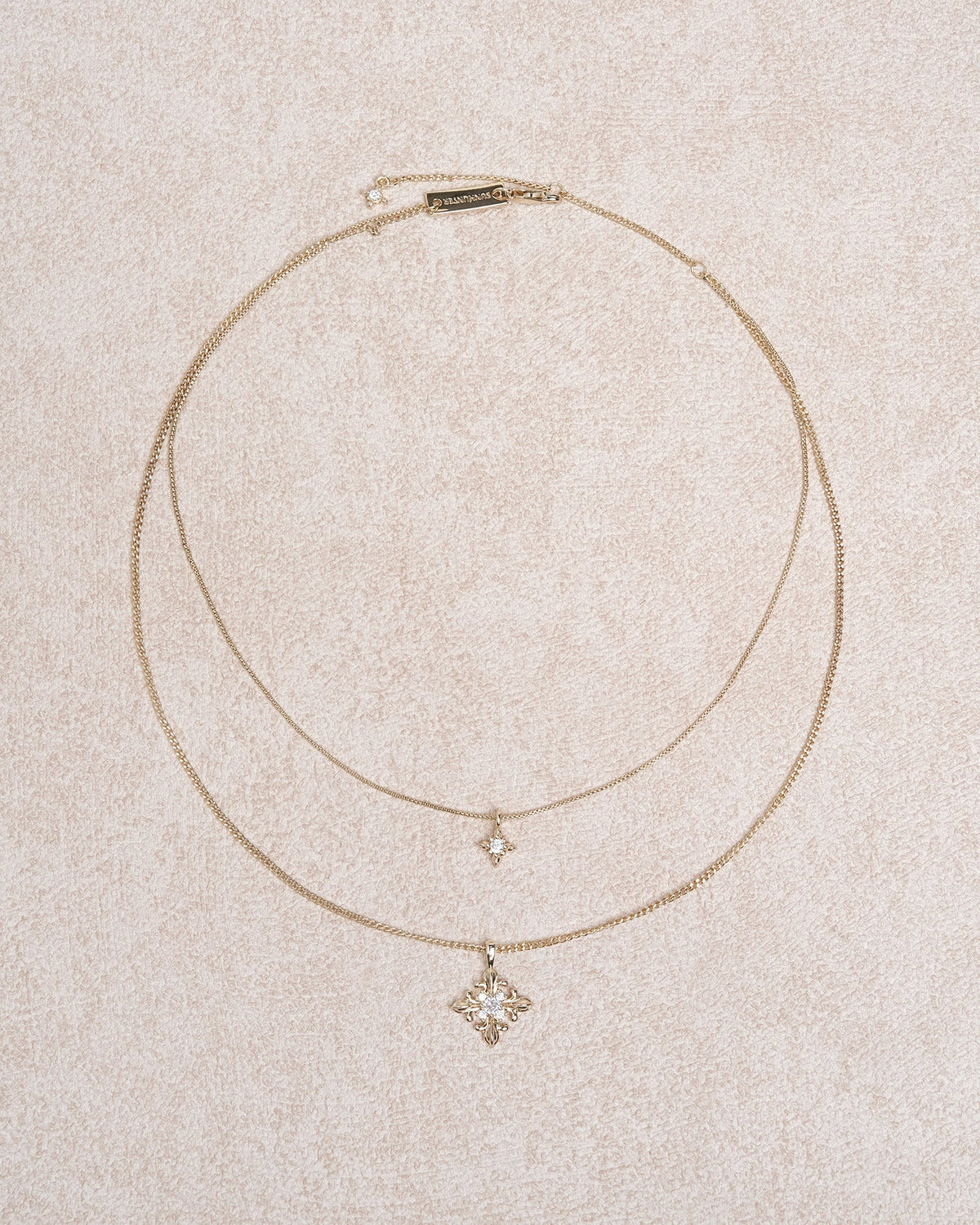 Collana dorata a doppio strato Iris