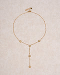 Collana dorata con zirconi a margherita da collo